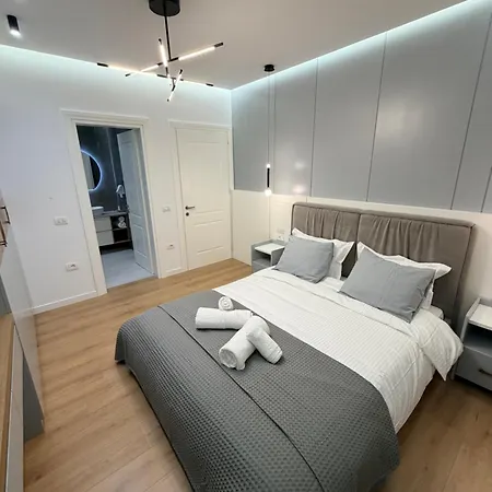 Lux Lejlighed Korce